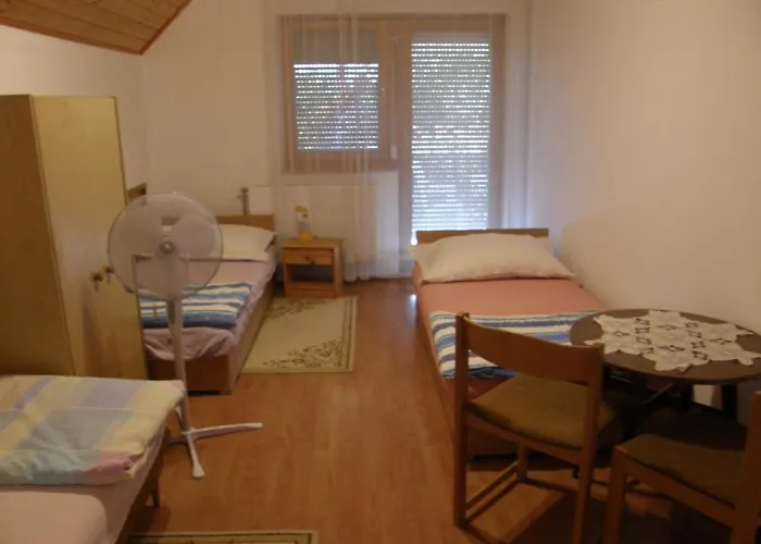 Ilona Vendeghaz * Balatonszabadi Fürdőtelep